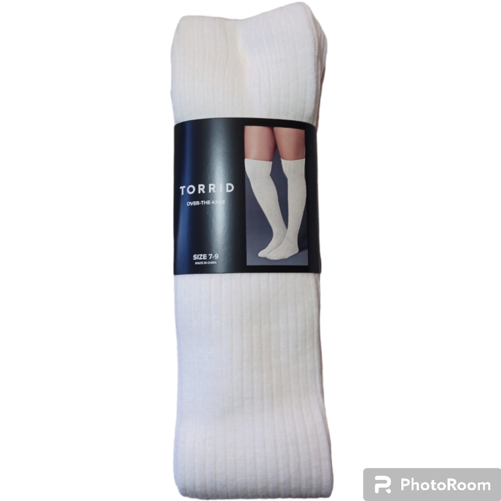 NWT Torrid Plus Size Over the Knee Socks 2 Pack - Size 7-9